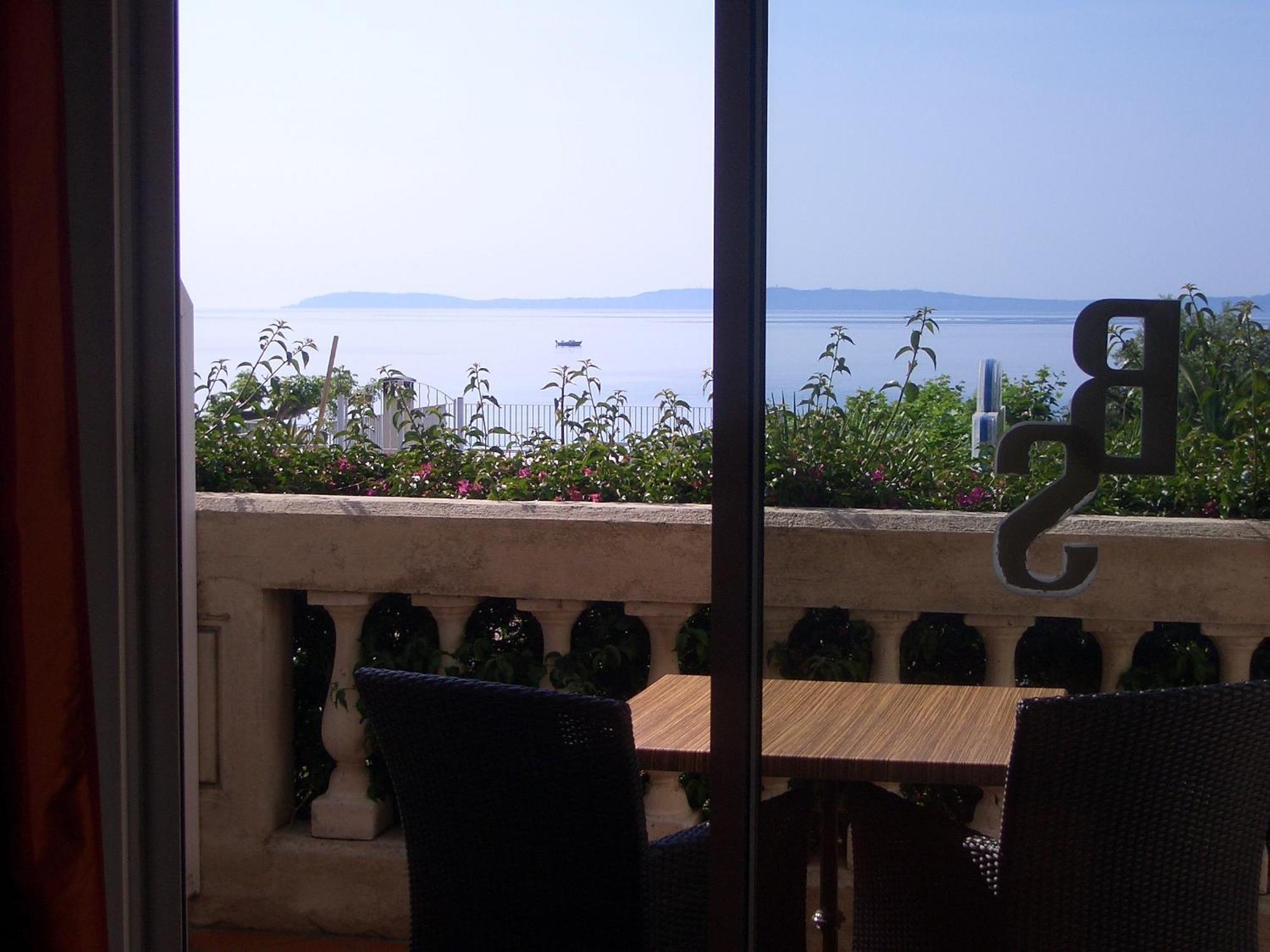 Hotel Beau Soleil Le Lavandou Eksteriør bilde